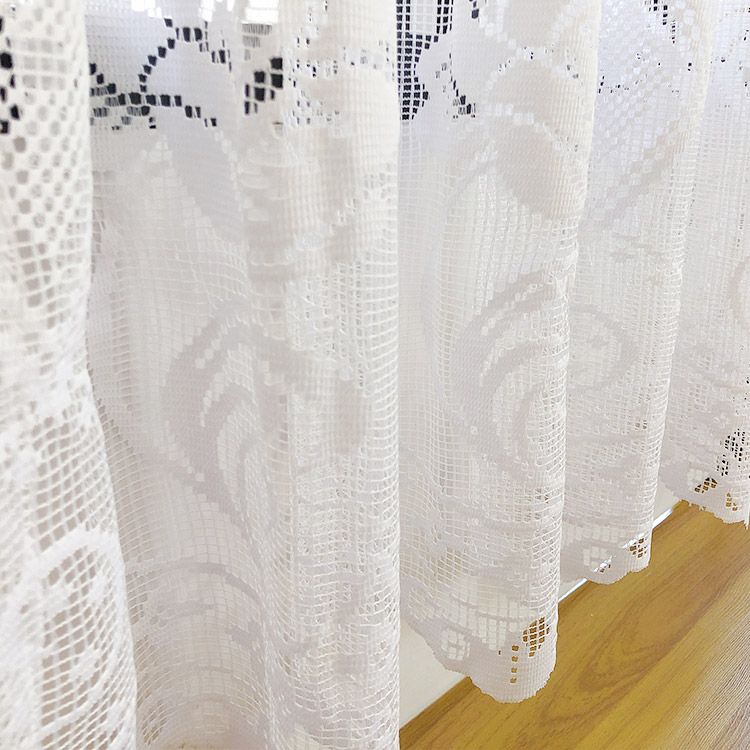 Aangepaste zachte woonkamerdecoratie Textiel Witte print zelfgeborduurde pure polyester stofgordijnen